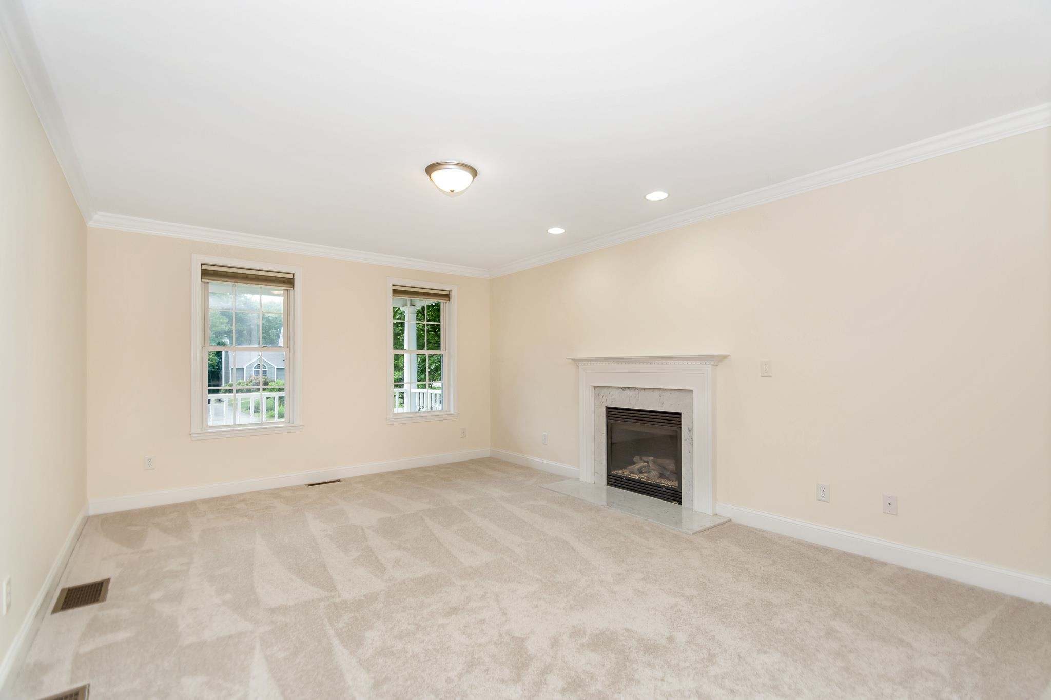 14 Fletcher Road Windham, NH 03087 - Photo 16 of 38