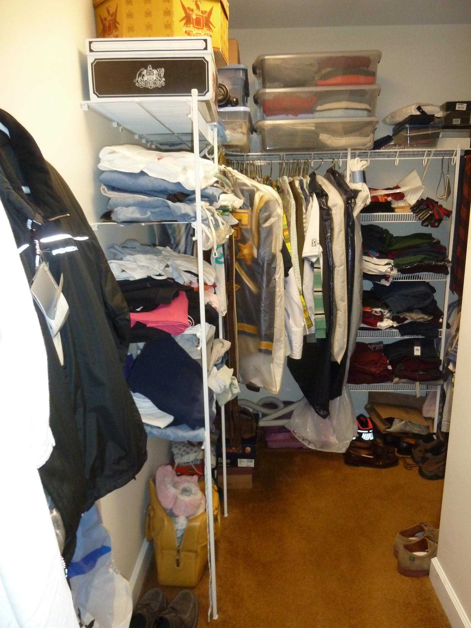 1145 Alean Road Wirtz, VA 24184 - Photo 17 of 66 17 Master Walk In Closet.JPG