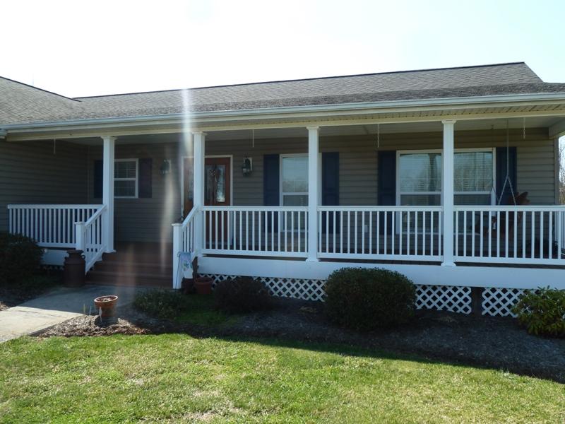 1145 Alean Road Wirtz, VA 24184 - Photo 32 of 66 34 Front Porch.JPG