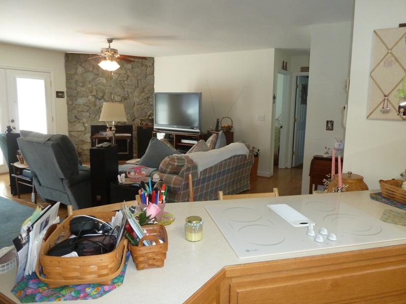 1145 Alean Road Wirtz, VA 24184 - Photo 49 of 66 49 Kitchen into Great Room.JPG
