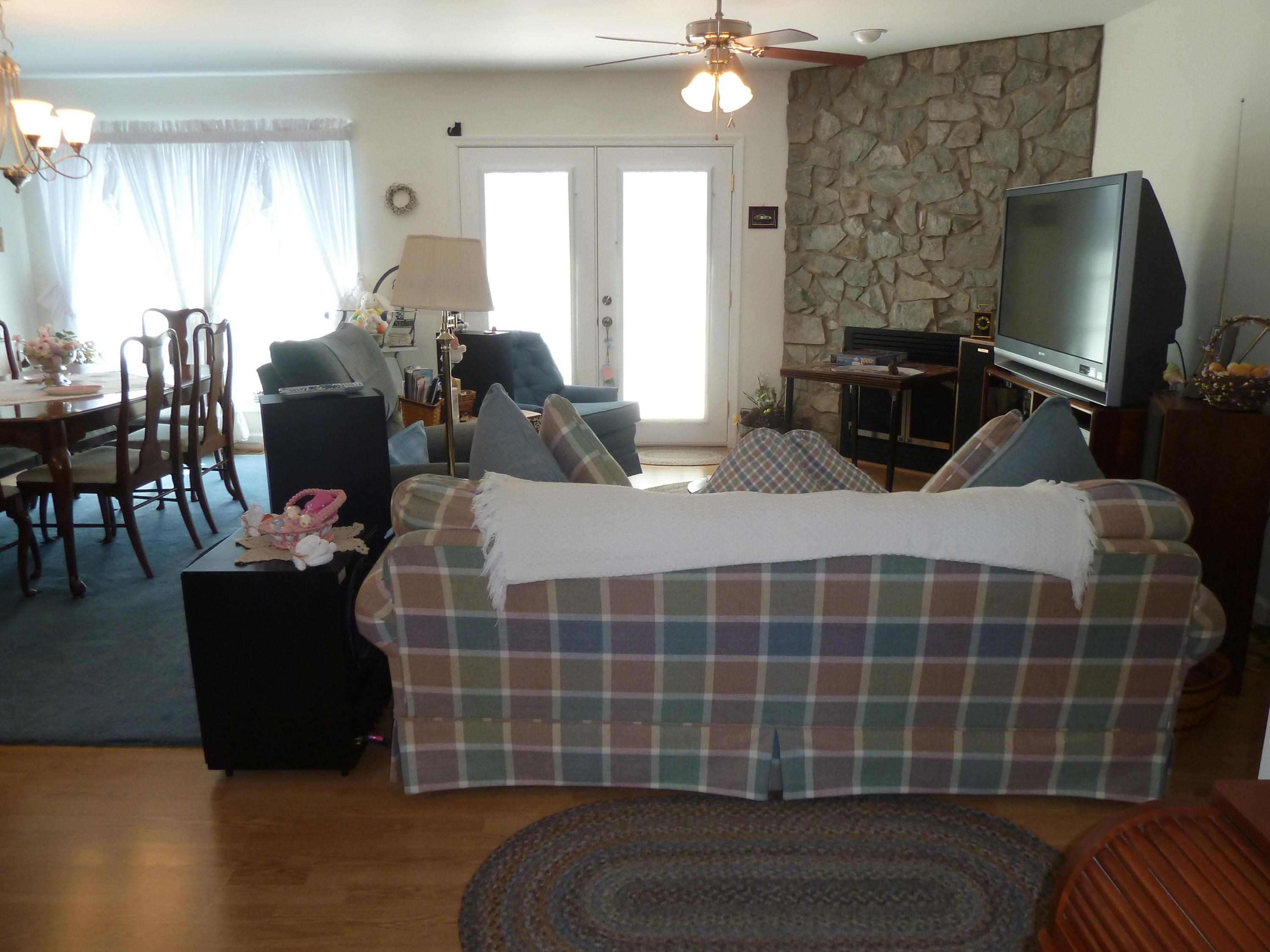 1145 Alean Road Wirtz, VA 24184 - Photo 7 of 66 7 Great Room.JPG