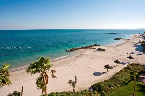 $28,000 | 19126 Fisher Island Drive, Unit 19126, Miami Beach, FL 33109