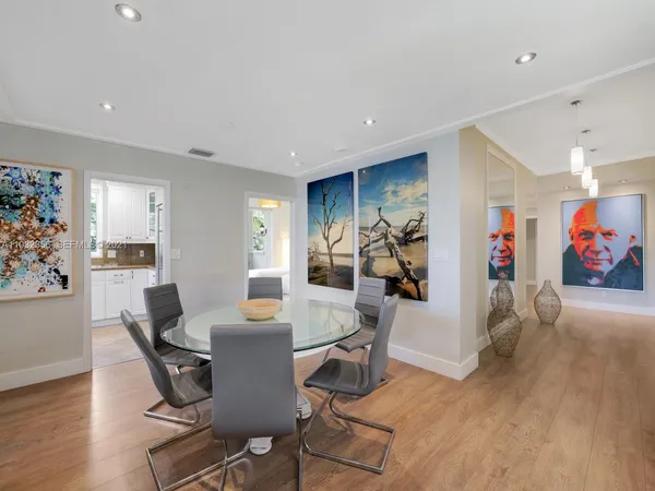 $28,000 | 19126 Fisher Island Drive, Unit 19126, Miami Beach, FL 33109
