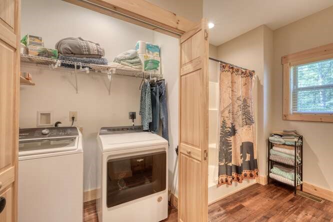 87 Harbin Court Morganton, GA 30560 - Photo 24 of 63 a utility room with dryer and washer