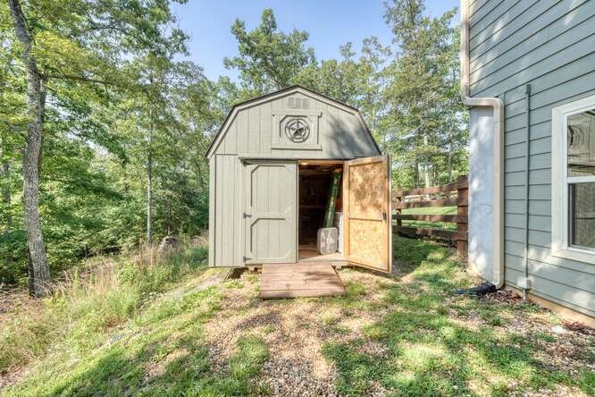 87 Harbin Court Morganton, GA 30560 - Photo 49 of 63 a view of a small garden
