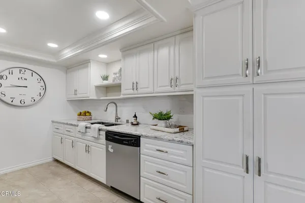 $599,950 | 155 Courtyard Drive, Port Hueneme, CA 93041