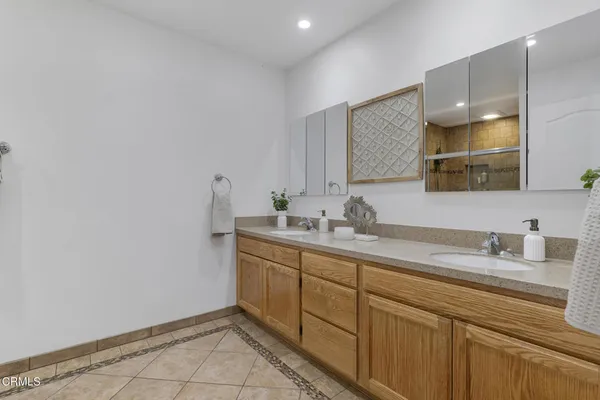 $599,950 | 155 Courtyard Drive, Port Hueneme, CA 93041