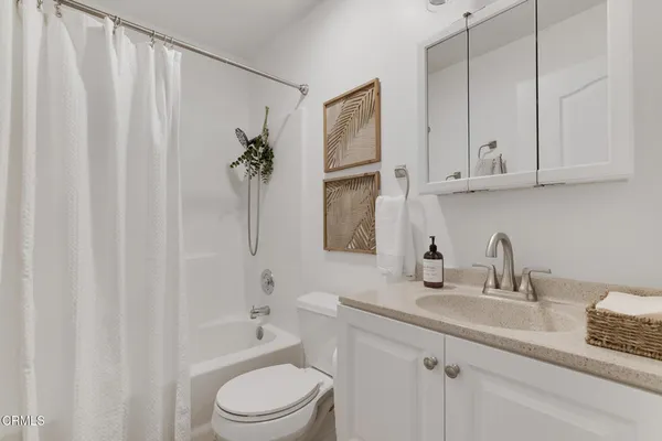 $599,950 | 155 Courtyard Drive, Port Hueneme, CA 93041