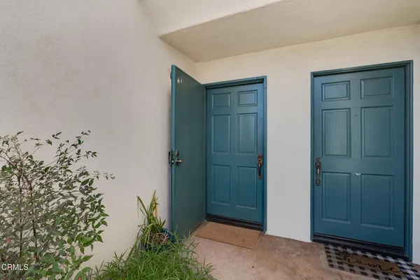 $599,950 | 155 Courtyard Drive, Port Hueneme, CA 93041
