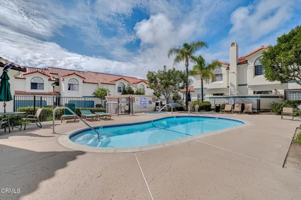 $599,950 | 155 Courtyard Drive, Port Hueneme, CA 93041