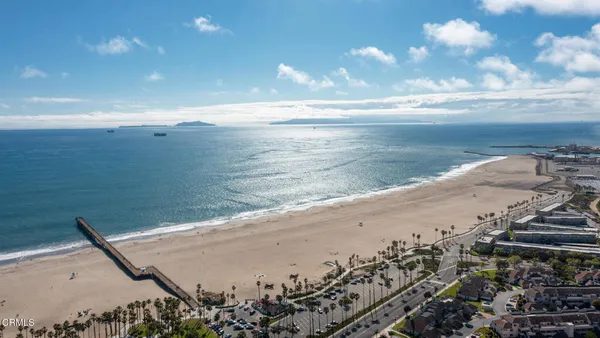 $599,950 | 155 Courtyard Drive, Port Hueneme, CA 93041