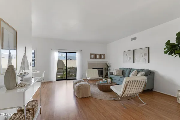 $599,950 | 155 Courtyard Drive, Port Hueneme, CA 93041