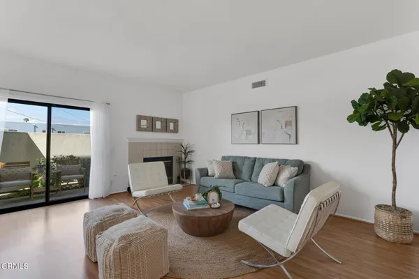 $599,950 | 155 Courtyard Drive, Port Hueneme, CA 93041