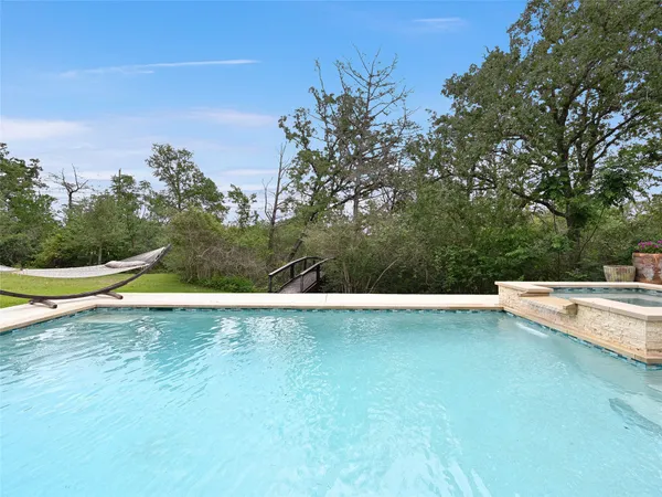 $745,000 | 247 Colovista Parkway, Bastrop, TX 78602