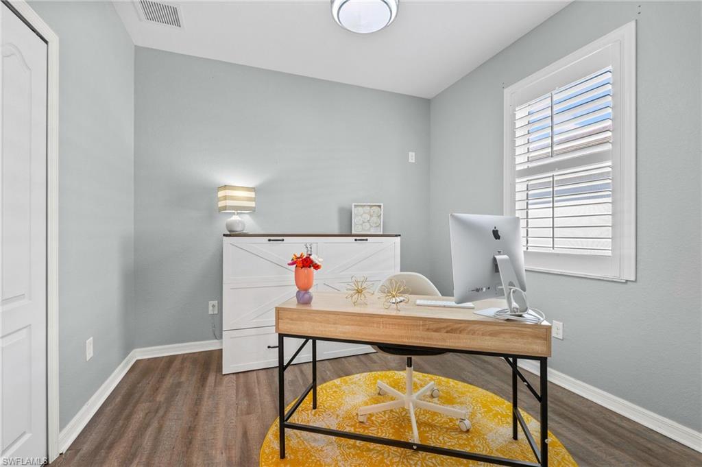 3147 Walnut Grove Lane Alva, FL 33920 - Photo 28 of 45 a workspace with furniture and window