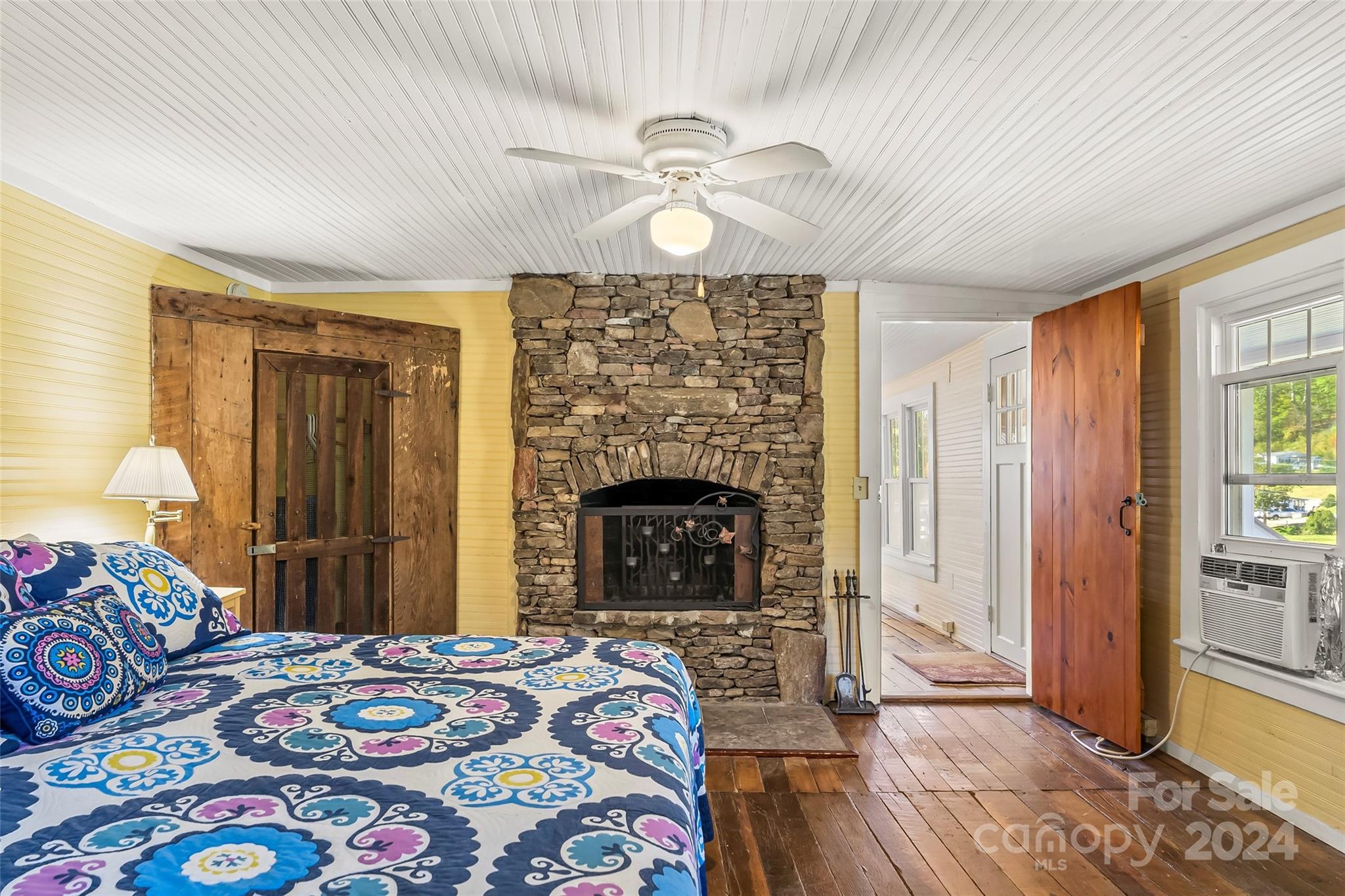 4876 Paint Fork Road Mars Hill, NC 28754 - Photo 18 of 25 Gallery Image 18