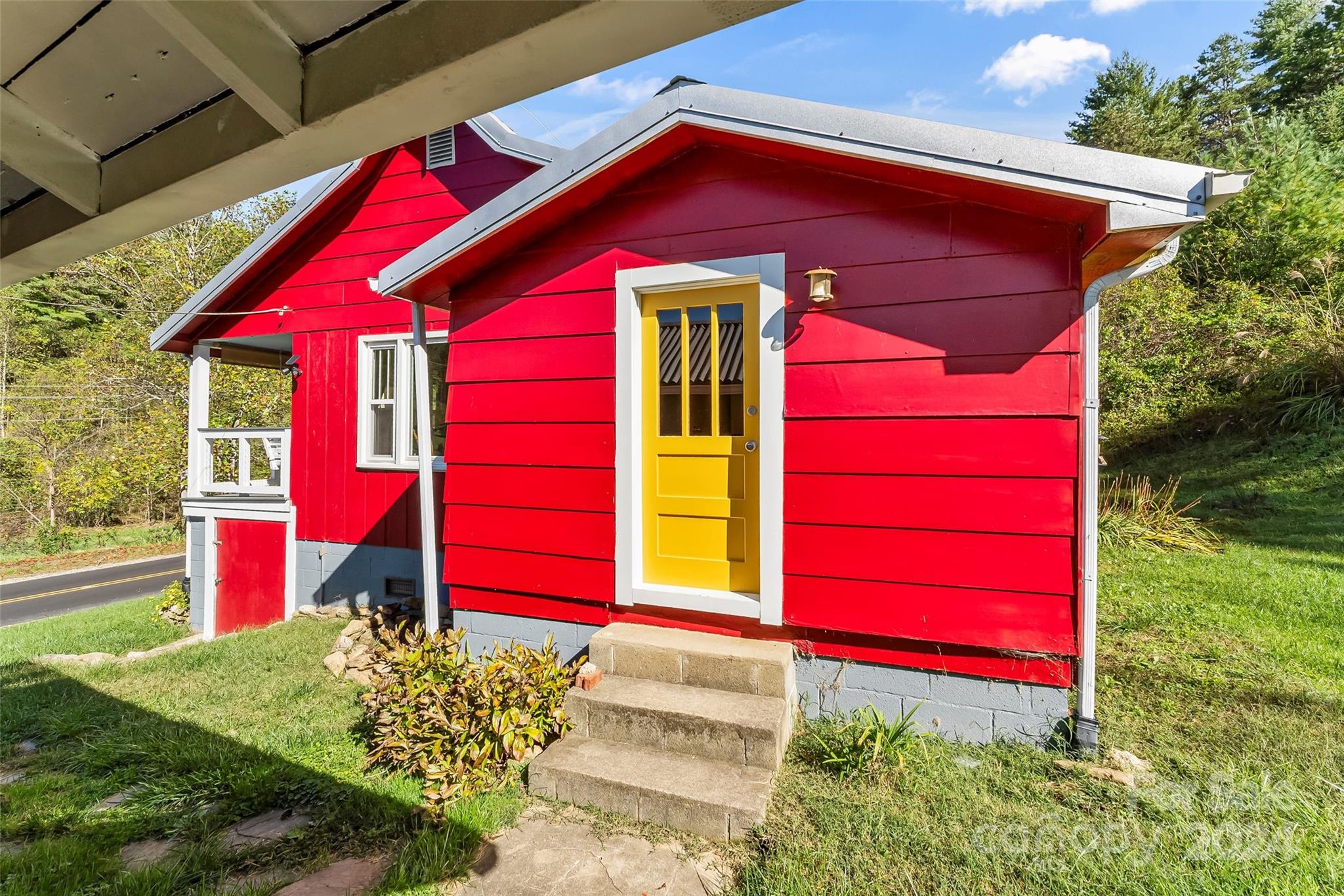 4876 Paint Fork Road Mars Hill, NC 28754 - Photo 20 of 25 Gallery Image 20