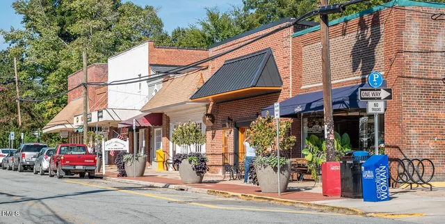 $875,000 | 2100 Black Walnut Farm Road, Hillsborough, NC 27278