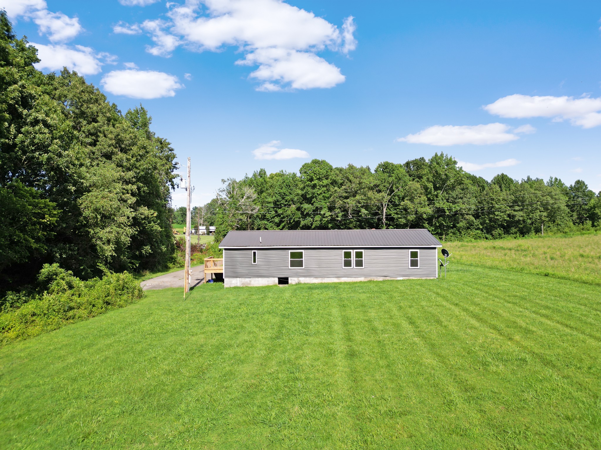 6800 Williams Road Cross Plains, TN 37049 - Photo 3 of 15