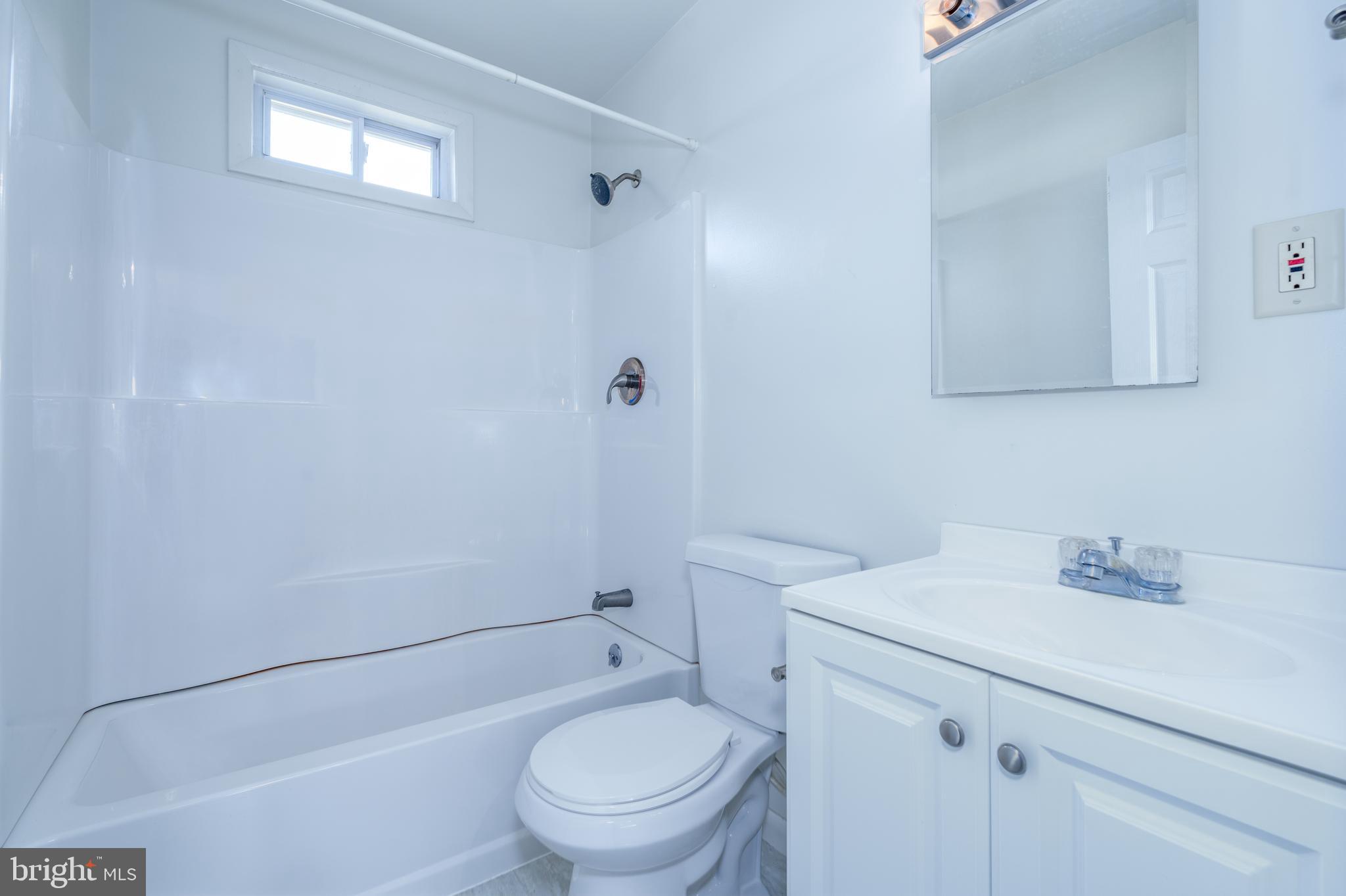 353 David Hall Road Dover, DE 19904 - Photo 11 of 16 Full Bath