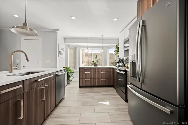 $4,000 | 1611 Washington Boulevard, Unit 6, Stamford, CT 06902