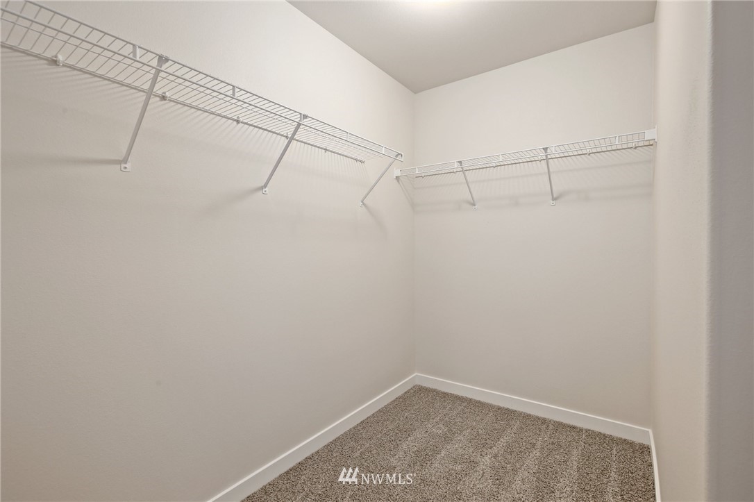 602 Ilwaco Place Northeast Renton, WA 98059 - Photo 16 of 25 Gallery Image 16