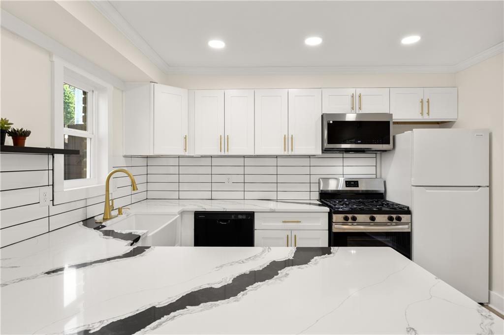 3298 Abbeywood Drive Decatur, GA 30034 - Photo 12 of 36