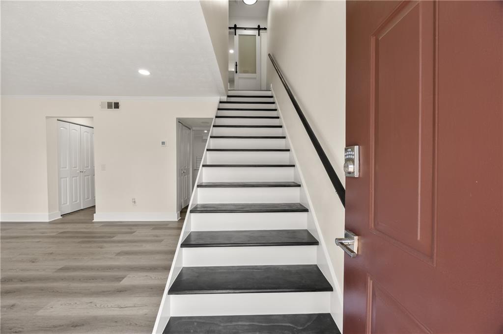 3298 Abbeywood Drive Decatur, GA 30034 - Photo 6 of 36