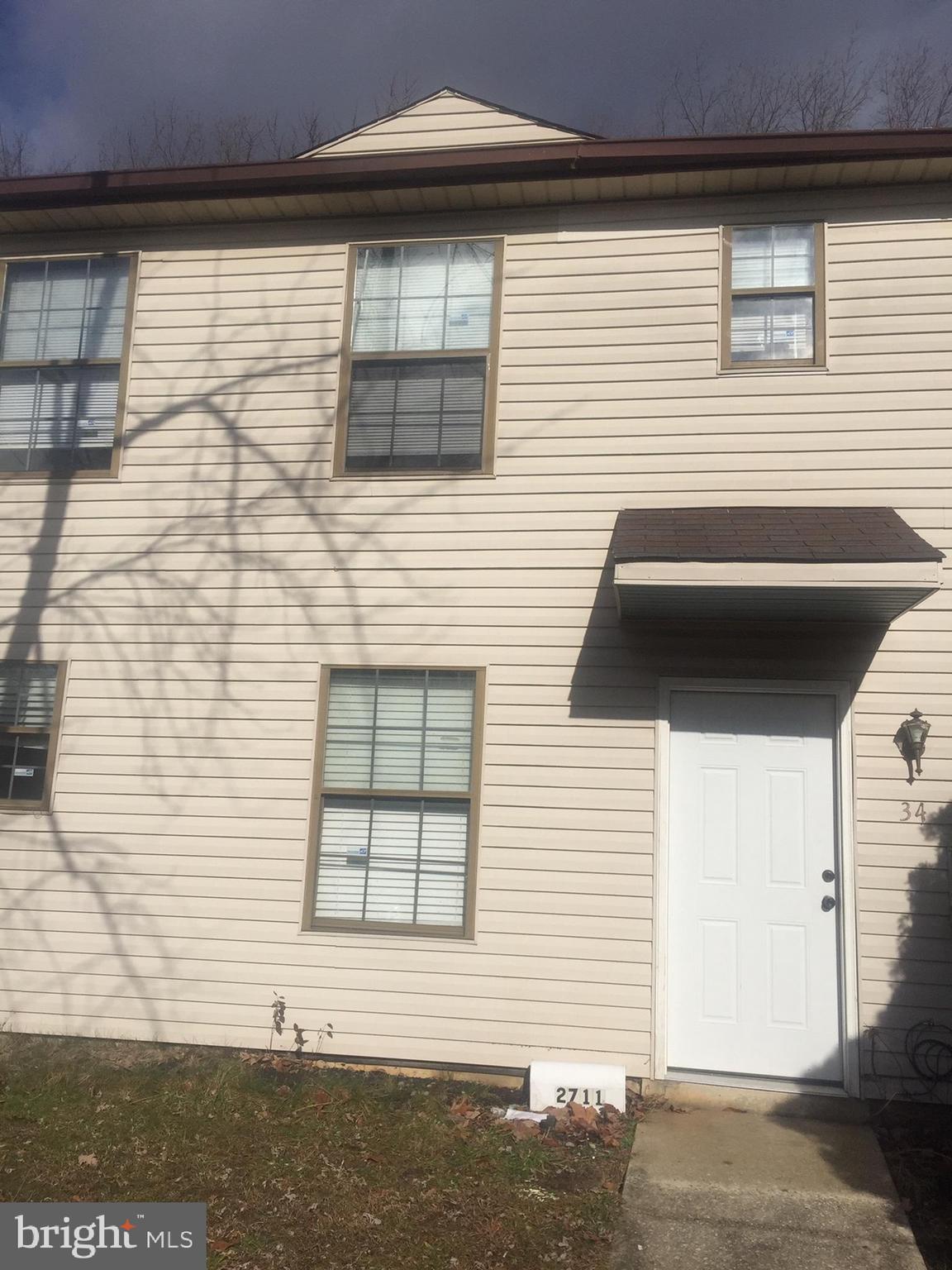 34 Yorkshire Road Sicklerville, NJ 08081 - Photo 2 of 18