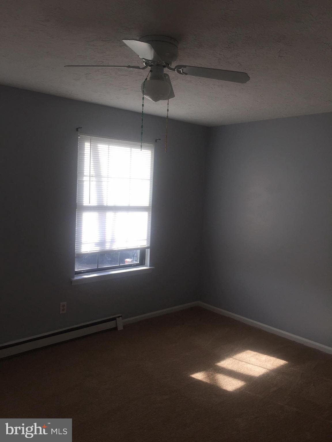34 Yorkshire Road Sicklerville, NJ 08081 - Photo 12 of 18