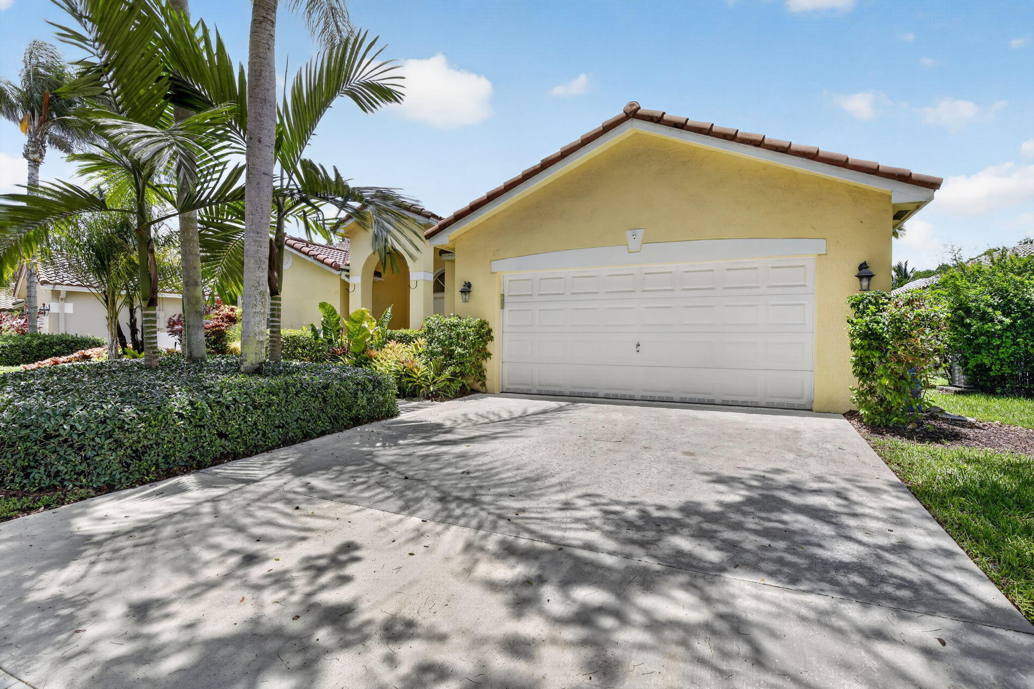 1959 Water Ridge Drive Weston, FL 33326 - Photo 55 of 58 4-web-or-mls-_A7A6390