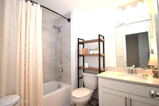 $1,975 | 6834 Golden Monarch Avenue, Jacksonville, FL 32217