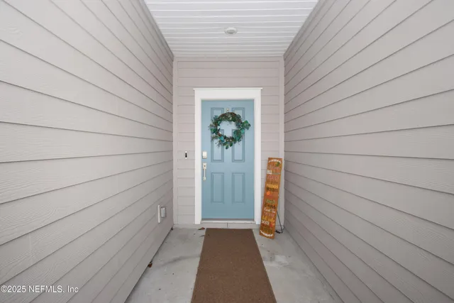 $1,975 | 6834 Golden Monarch Avenue, Jacksonville, FL 32217