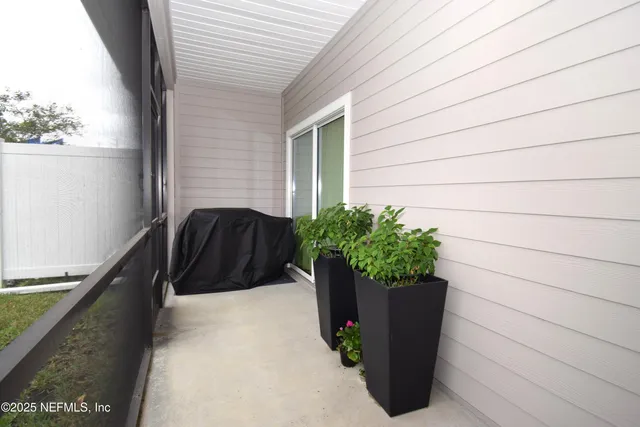 $1,975 | 6834 Golden Monarch Avenue, Jacksonville, FL 32217