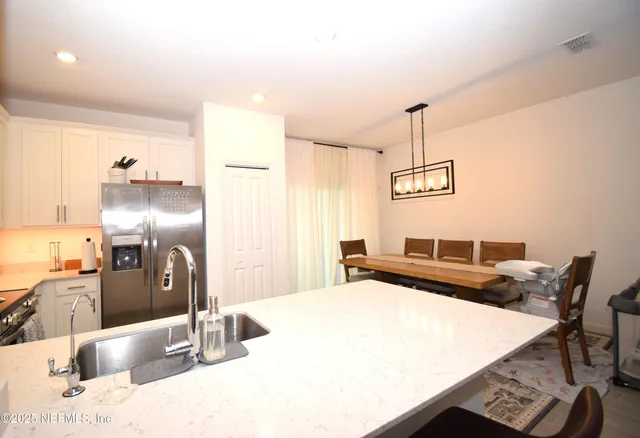 $1,975 | 6834 Golden Monarch Avenue, Jacksonville, FL 32217