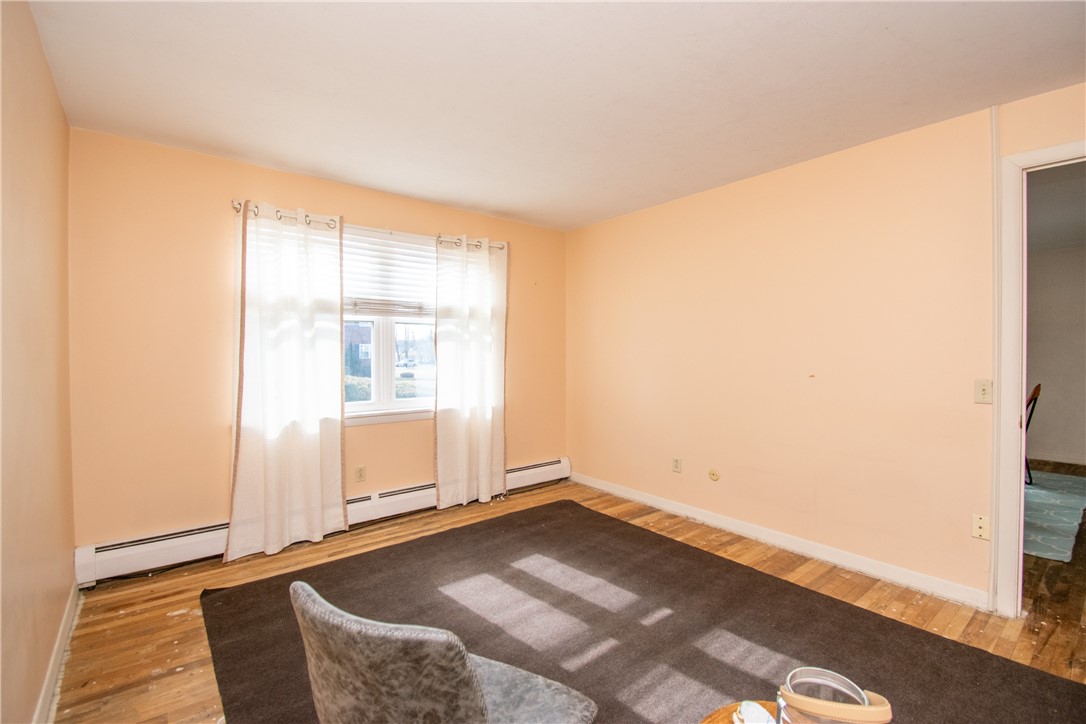 70 Carroll Avenue, Unit 510 Newport, RI 02840 - Photo 24 of 37 Entrance to the bedroom and to the living room to the right.
