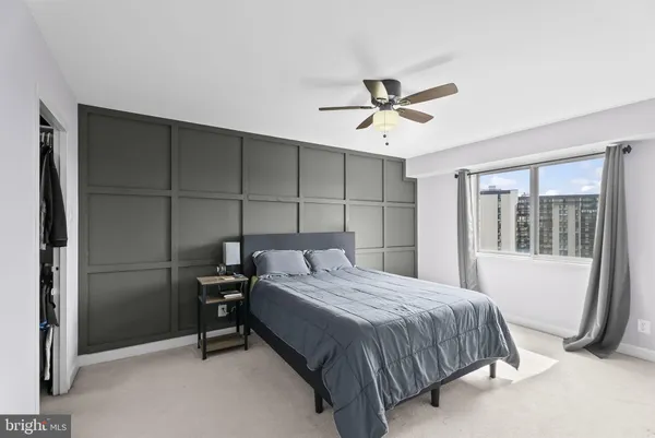 $1,900 | 5340 Holmes Run Parkway, Unit 917, Alexandria, VA 22304