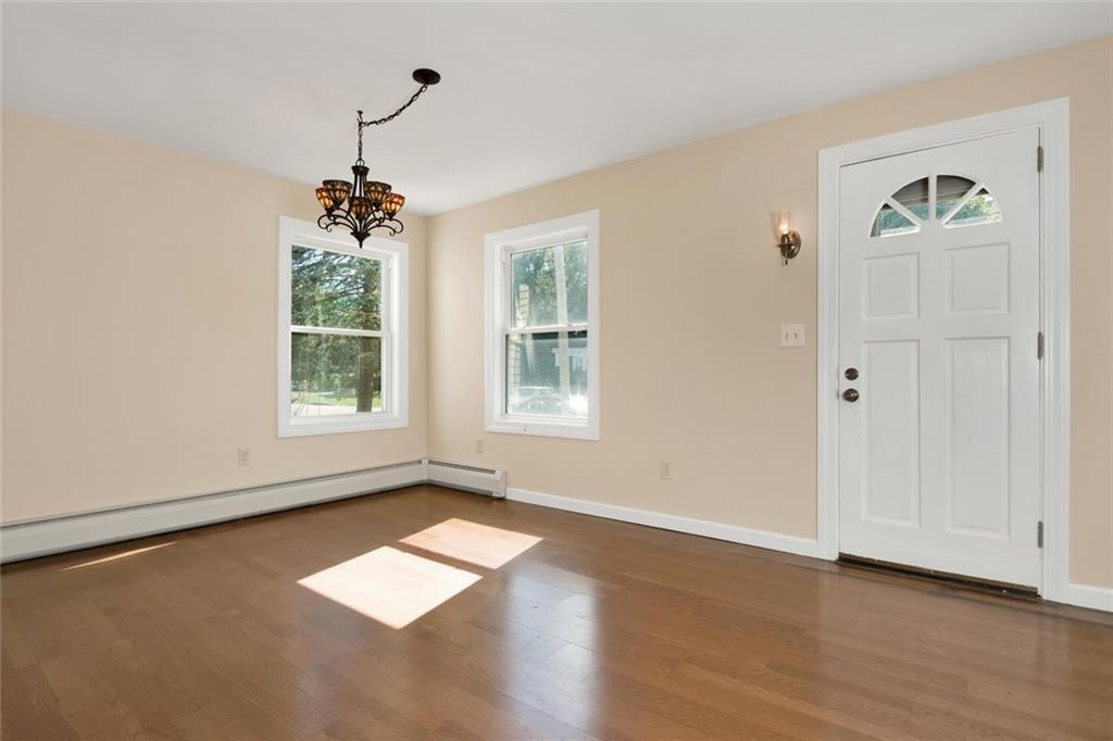 95 Gleckler Road Portland, ME 04103 - Photo 5 of 35 Photo