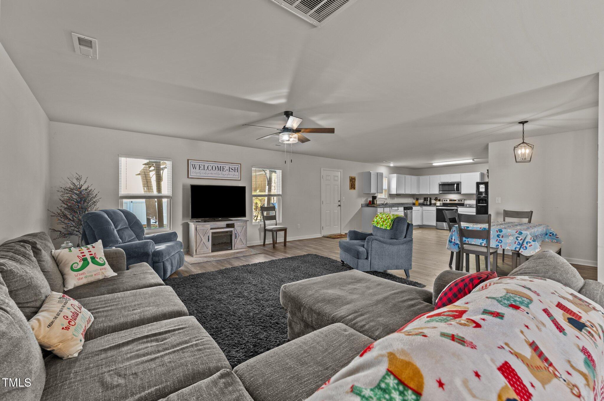 274 East Boulder Road Henderson, NC 27537 - Photo 15 of 36 18-web-or-mls-DSC_7514
