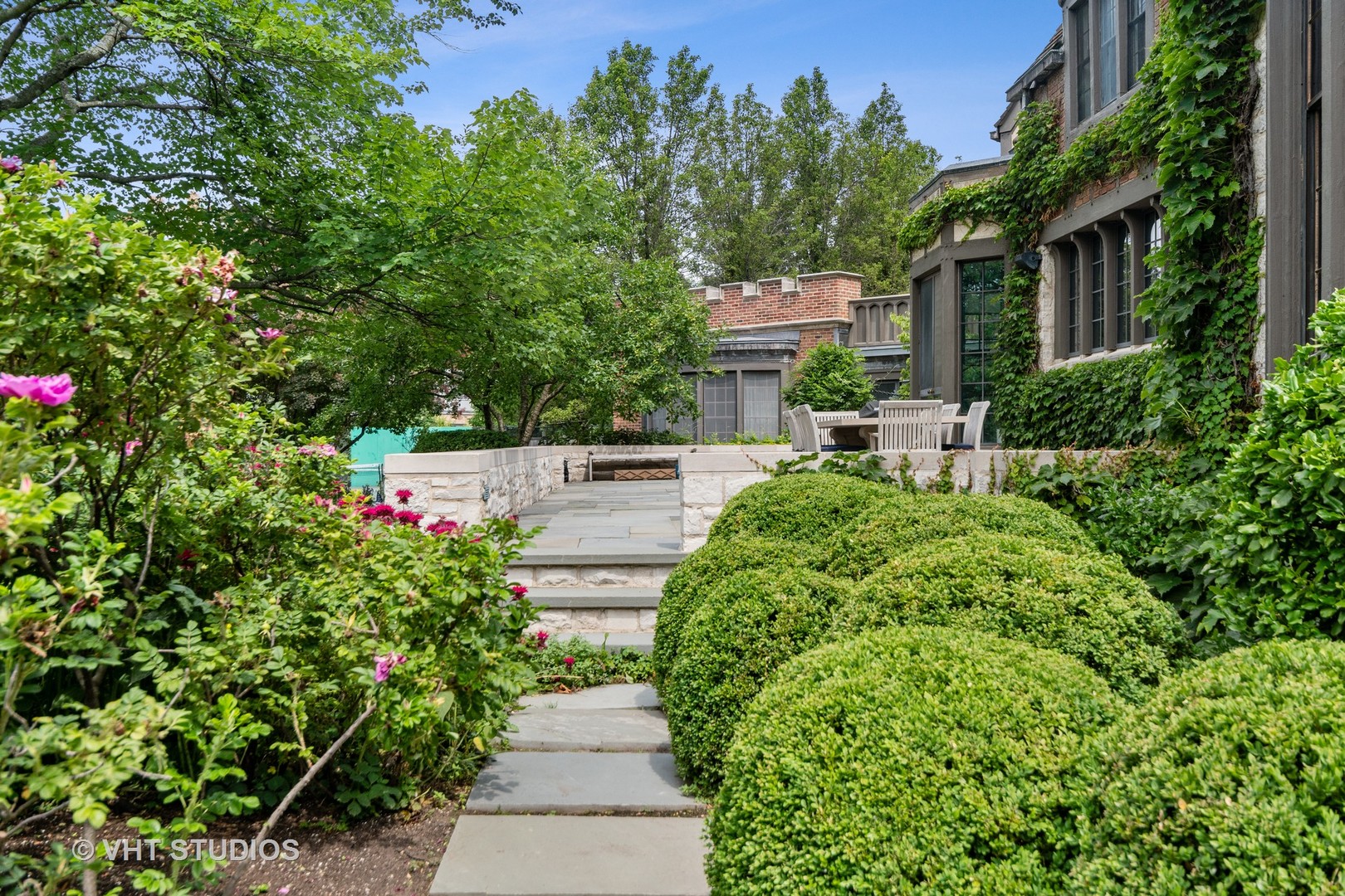 720 Ardsley Road Winnetka, IL 60093 - Photo 28 of 103