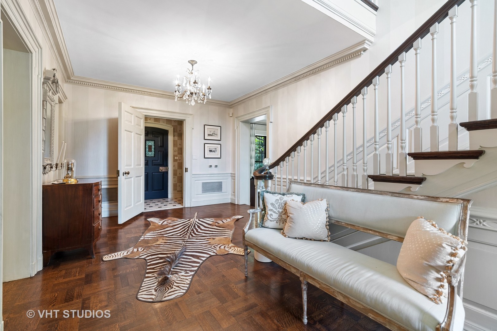 720 Ardsley Road Winnetka, IL 60093 - Photo 32 of 103 a living room with furniture and wooden floor