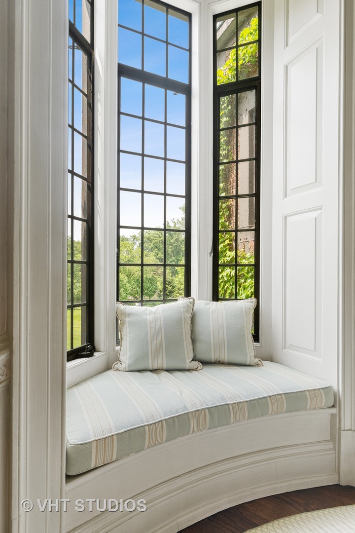 720 Ardsley Road Winnetka, IL 60093 - Photo 38 of 103