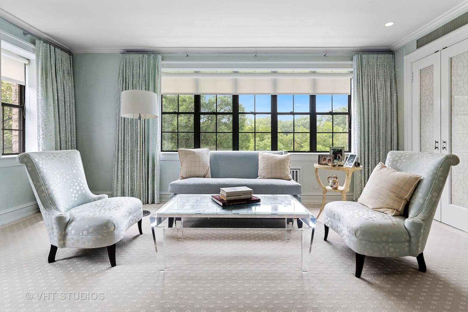 720 Ardsley Road Winnetka, IL 60093 - Photo 59 of 103 a living room with furniture and a window