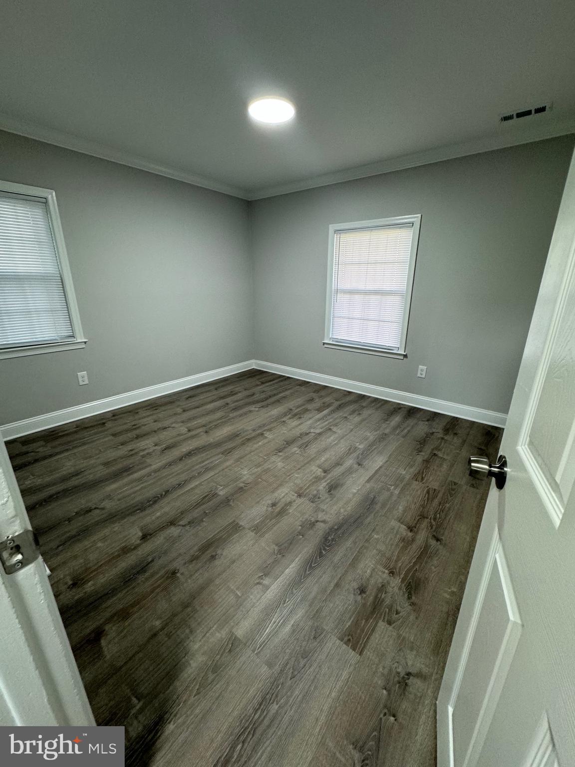 40 Tinsel Road Levittown, PA 19056 - Photo 16 of 25