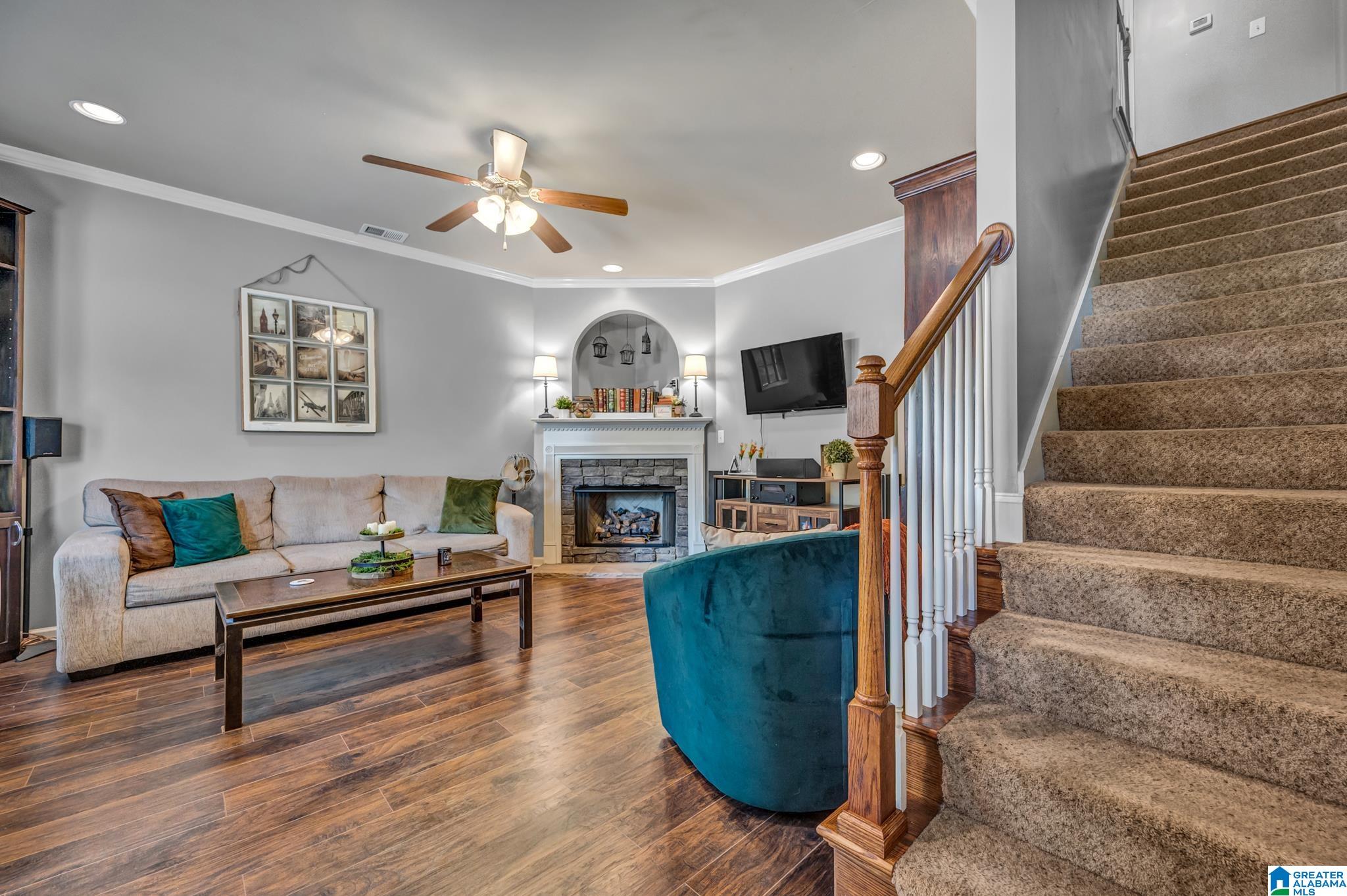 306 Calloway Lane Pelham, AL 35124 - Photo 10 of 38