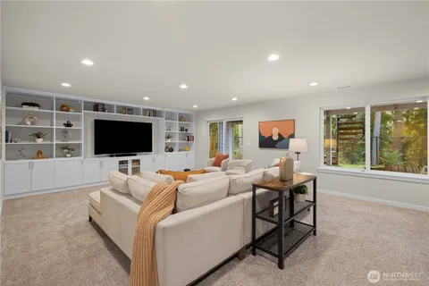 $2,150,000 | 11727 165th Place Northeast, Redmond, WA 98052