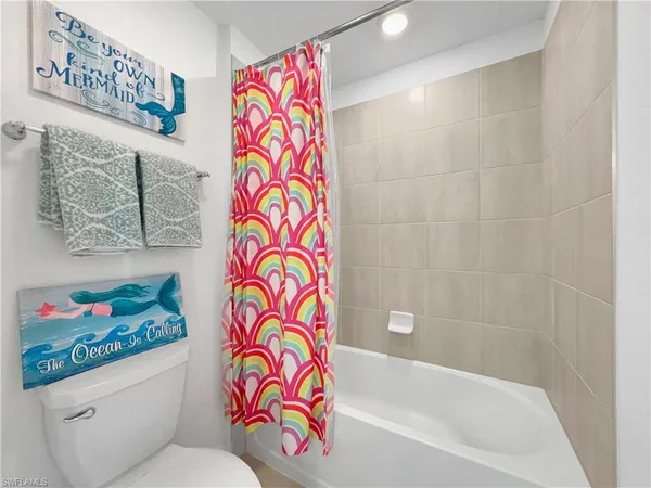 $4,200 | 3319 Menores Way, Fort Myers, FL 33905