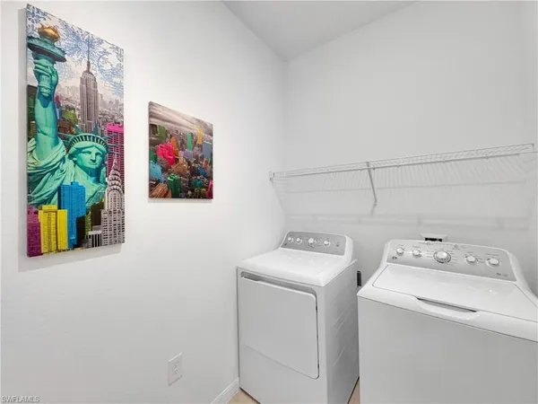 $4,200 | 3319 Menores Way, Fort Myers, FL 33905