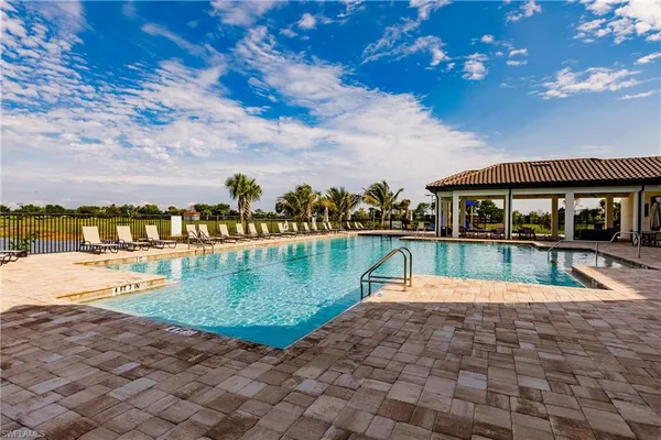 $4,200 | 3319 Menores Way, Fort Myers, FL 33905