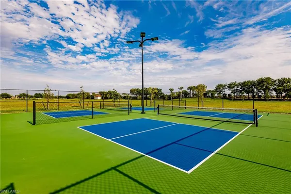 $4,200 | 3319 Menores Way, Fort Myers, FL 33905